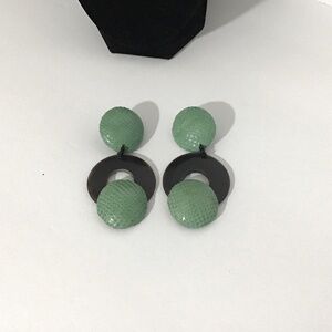 Vintage 3- Tier Lizard Accent Drop Earrings